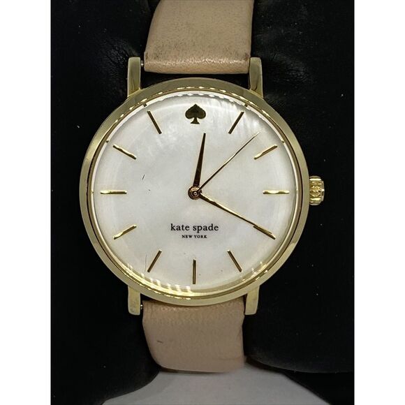 Kate Spade New York 0073 Women\'s Beige Leather Analog Dial Quartz Watch MP40